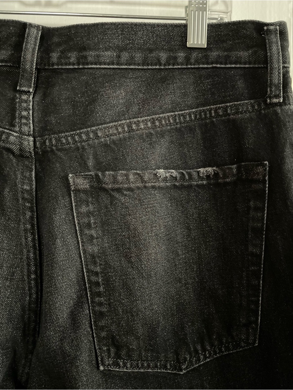 Quince Bella Rigid Straight Denim Jeans in Graphite Black 32" W 26" Inseam NWT - Picture 4 of 8